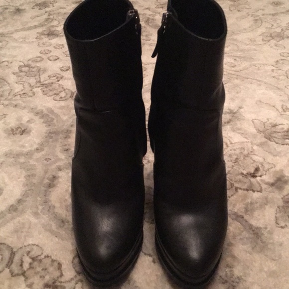 Zara Black Leather Booties - Picture 3 of 7